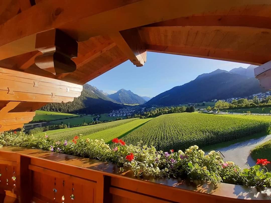 Schlosserhof テルフェス・イム・シュトゥーバイ エクステリア 写真